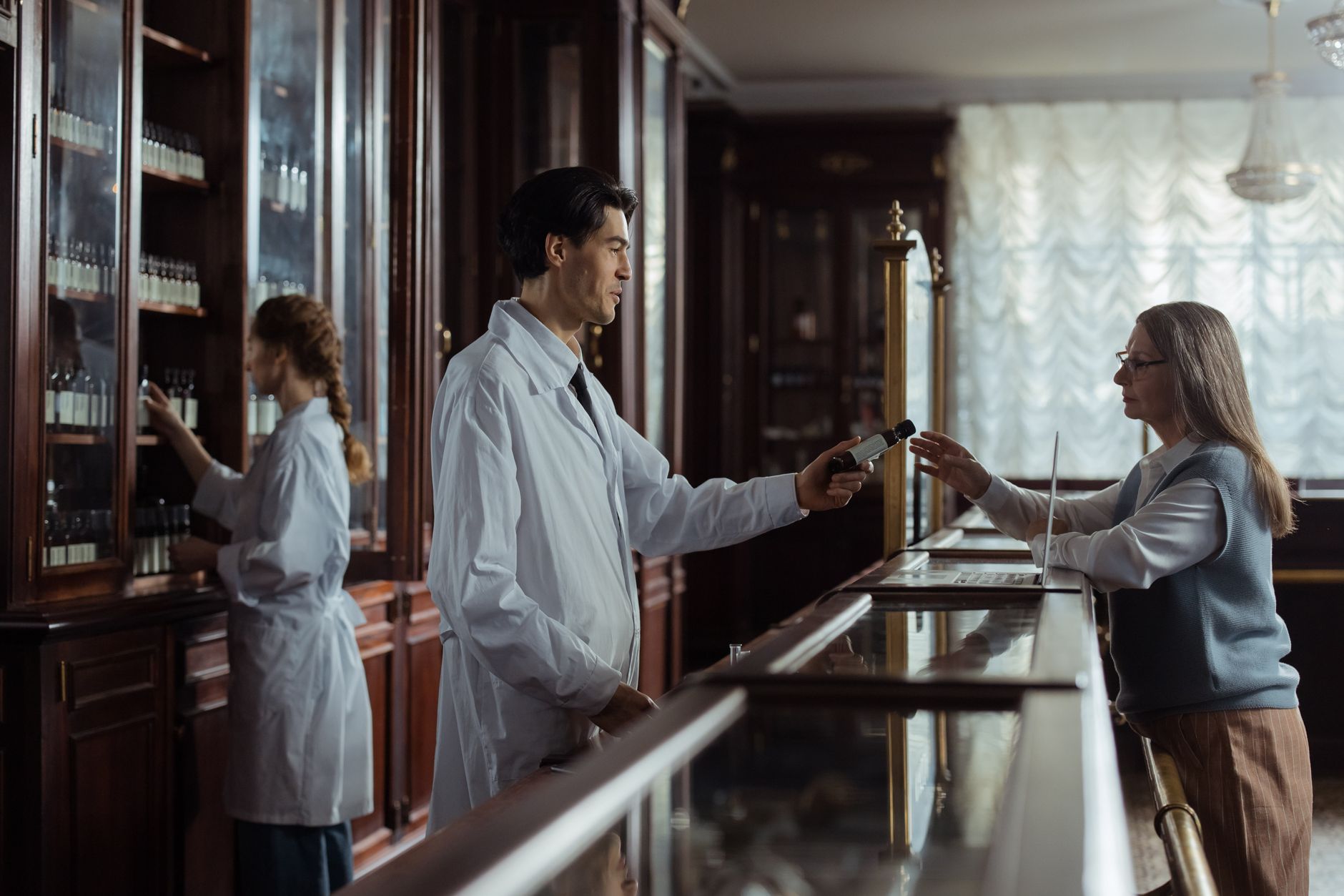 Pharmacie de garde équipe à Besançon